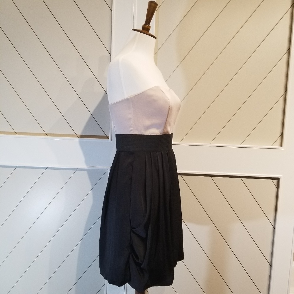 H&M Satin Sweetheart Bubble hem Dress - Picture 3 of 7
